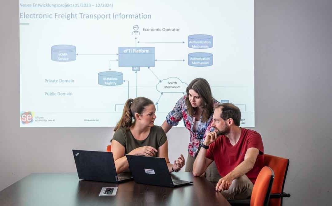 Güterverkehr wird digitaler: Silicon Economy entwickelt eFTI-Plattform 
